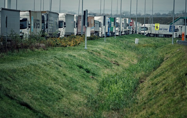 Два словака на бусе: как блокировали границу с Украиной