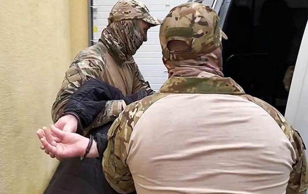 ФСБ обвинила украинца в  подготовке теракта 