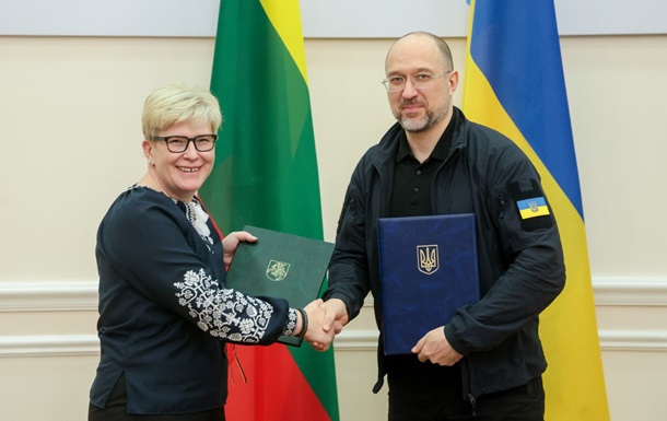Прем єри України та Литви підписали кілька документів про співпрацю