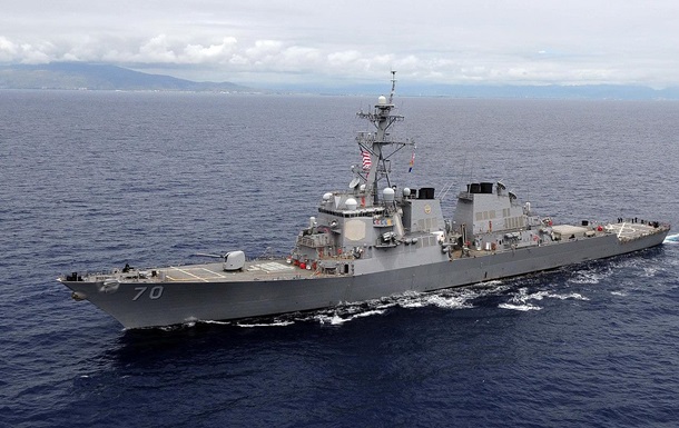 China accuses US destroyer of “invasion”