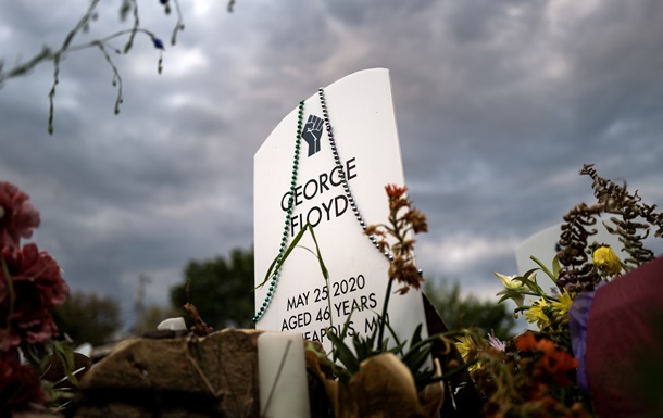 The police officer convicted of killing Floyd seriously injured in prison