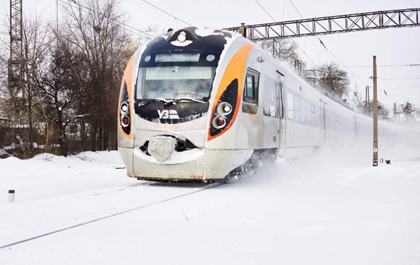 Через негоду Укрзалізниця збільшила кількість місць у поїздах з Одеси