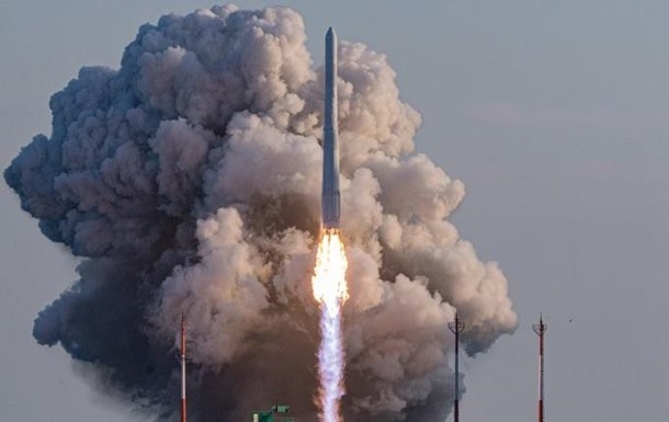 Південна Корея вивела в космос супутник на власній ракеті