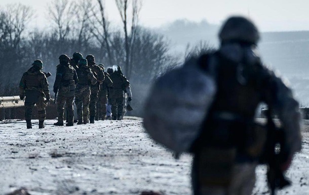 Украинцев могут обязать носить с собой военный билет
