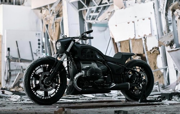 Мотоцикл BMW від українських майстрів продали на аукціоні