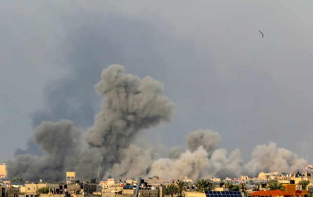 На юге сектора Газа погиб французский дипломат