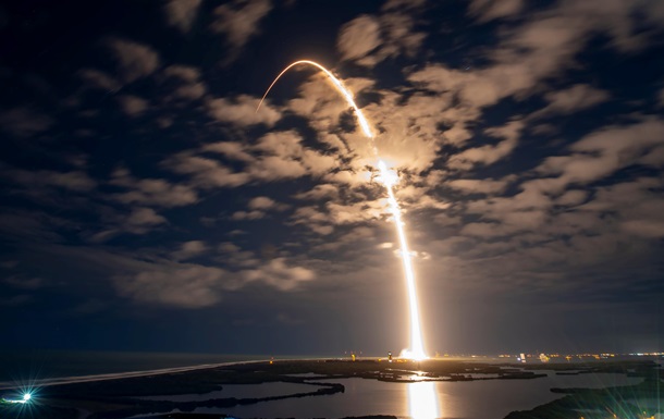 SpaceX запустила німецькі розвідувальні супутники