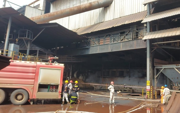 В Індонезії сталася пожежа на заводі, 13 загиблих