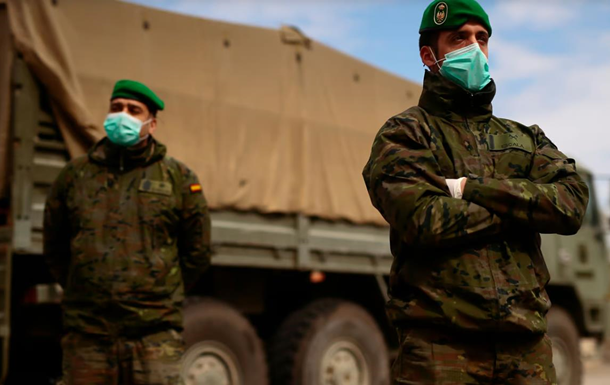 Іспанських військових перекидають ближче до кордонів України