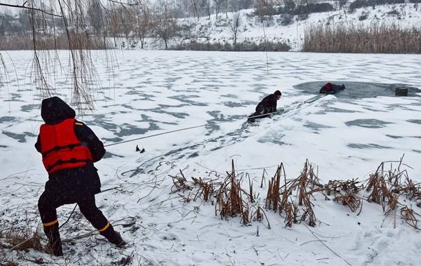 У грудні на водоймах України загинули 30 людей