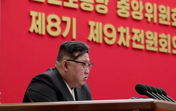 КНДР має бути готова  утихомирити  Південну Корею - Кім Чен Ин