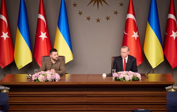 Зеленський провів розмову з президентом Туреччини