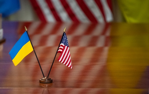 Чи є у них план: коли Україна отримає допомогу від США