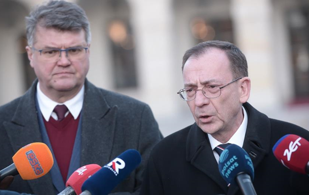 В Президентському палаці у Варшаві затримано двох опозиційних політиків