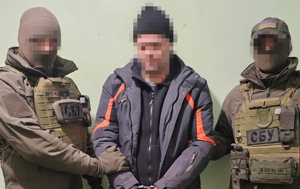 Затримано екс-посадовця МВС, що  полював  для Росії на оборонні заводи
