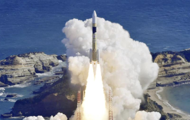 Японія запустила супутник для збору даних про військові об єкти у КНДР