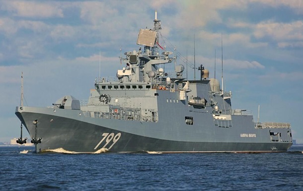 РФ вивела у Чорне море групу військових кораблів 