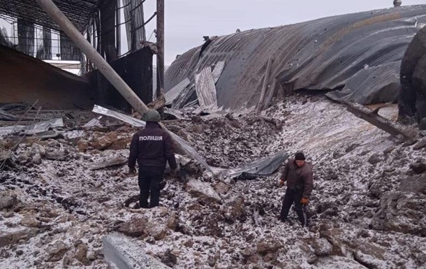 Росіяни скинули бомби на зерносховище на Харківщині
