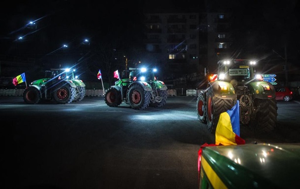 Румунські фермери продовжують блокувати кордон з Україною - ДПСУ