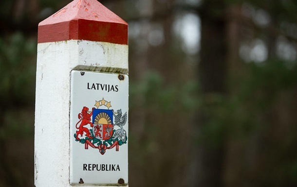 У Латвії стартував процес видворення громадян РФ