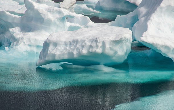Гренландия теряет более 30 млн тонн льда в час