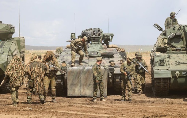 НАТО готовит масштабные военные учения