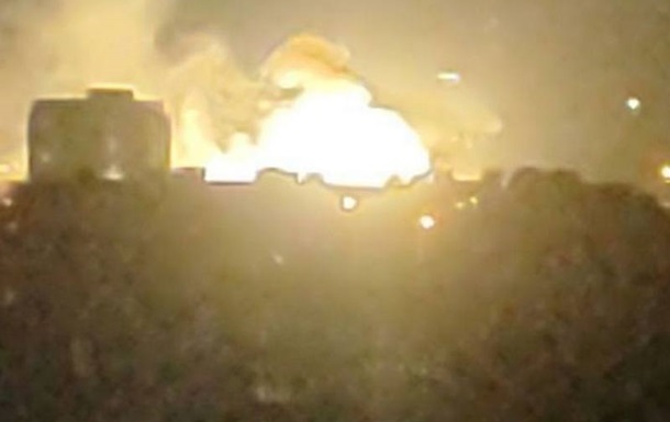 У Владивостоку після вибухів загорілися підстанції