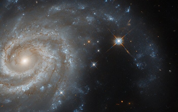 Hubble сфотографував спіральну галактику в сузір ї Зайця