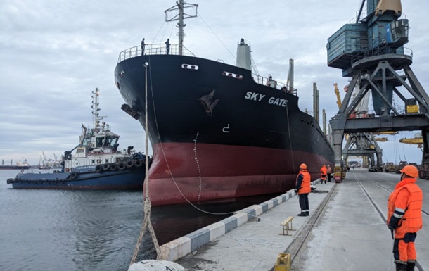 Экспортировано более 18 млн тонн грузов - АМПУ