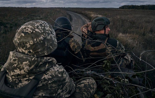 В Україні з початку війни мобілізували понад чотири тисячі держслужбовців