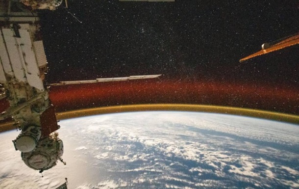 Астронавти NASA зробили фотографію світіння атмосфери Землі