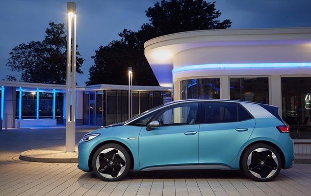 Популярний електромобіль Volkswagen планують зняти з виробництва