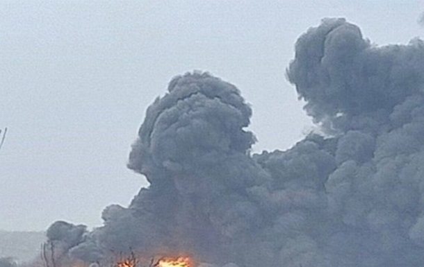 РФ обстріляла об єкт інфраструктури на Кіровоградщині, спалахнула пожежа