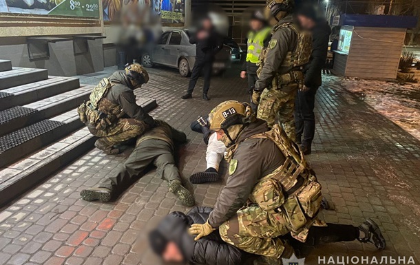 В Хмельницкой области полиция обезвредила группу рэкетиров