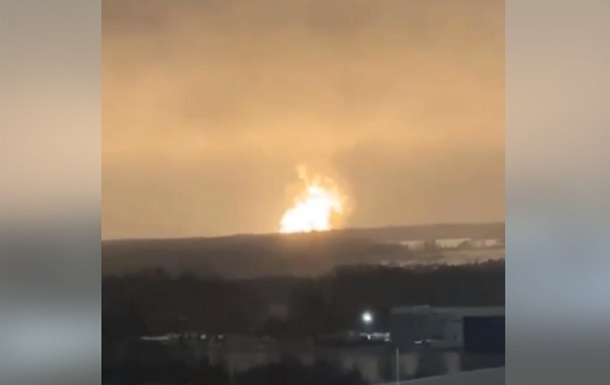 В результате взрыва на заводе в РФ погибли 11 человек - соцсети
