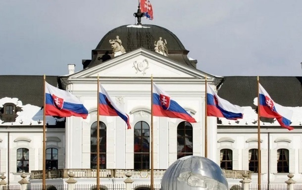 У Словаччині ухвалили ліквідацію Антикорупційної прокуратури