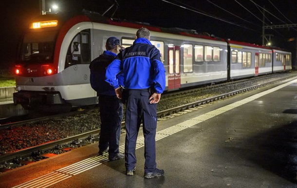 Поліція вбила озброєного іранця, що захопив заручників у поїзді у Швейцарії