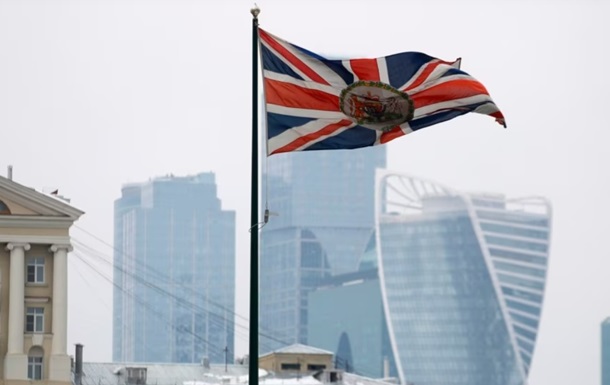  Демонизация России : 18 британцам запретили въезд в РФ