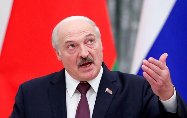  Любов  до іноземних брендів призведе до революції в Білорусі - Лукашенко