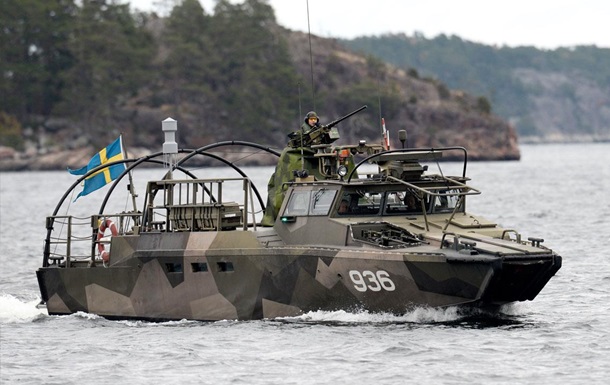 Швеция объявила о рекордном пакете оружия Украине