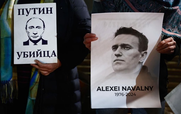 Смерть Навального: Пєсков назвав  хамськими  звинувачення на адресу Путіна