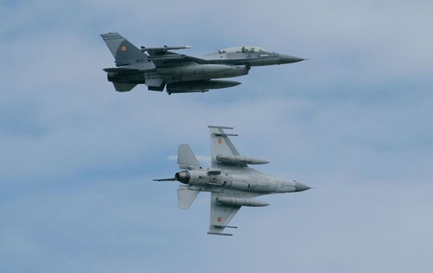Зеленский получил последние данные по самолетам F-16