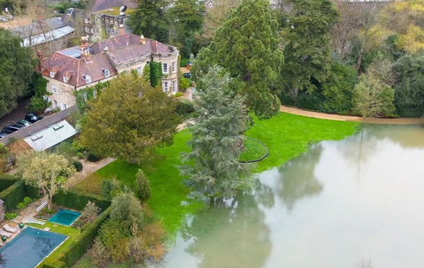 Дом Джорджа Клуни стоимостью 15 млн фунтов пострадал от наводнения