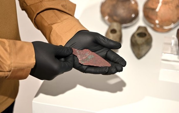 У Польщі знайшли мідний кинджал, якому понад чотири тисячі років