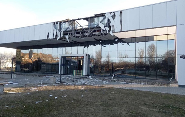 В Новой Каховке партизаны взорвали штаб партии Единая Россия