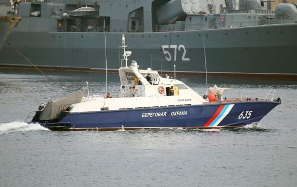 В Азовському морі горіло судно ФСБ: росіяни зазнали втрат