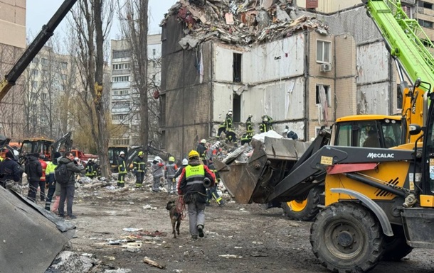 Атака на Одессу: из-под завалов достали тело ребенка