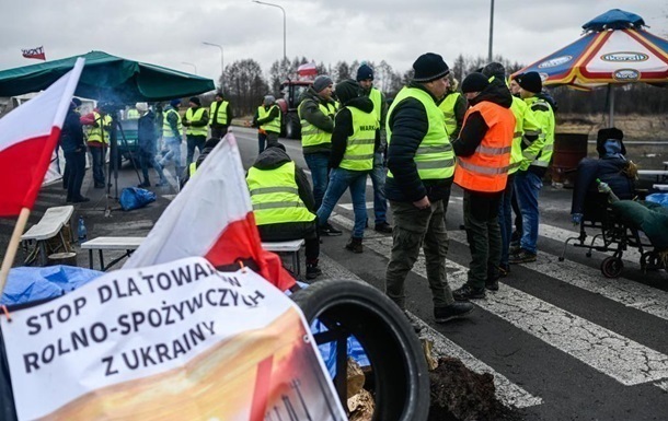 Від закриття кордону з Україною більше постраждає Польща