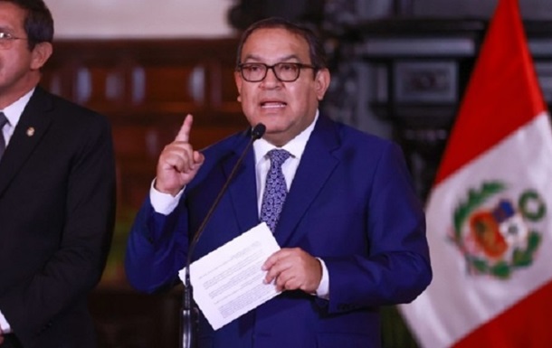 Премьер Перу подает в отставку