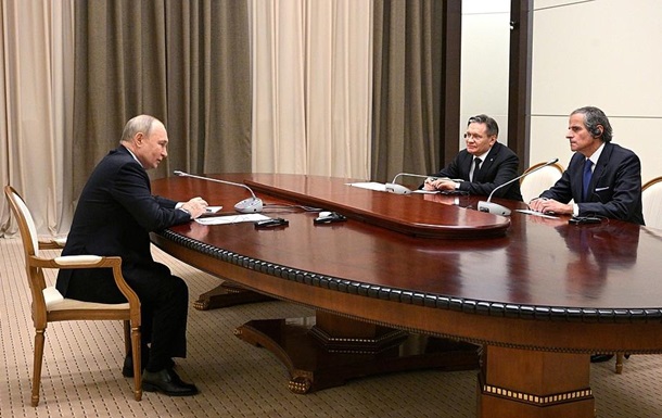 Гроссі провів зустріч з Путіним у Сочі